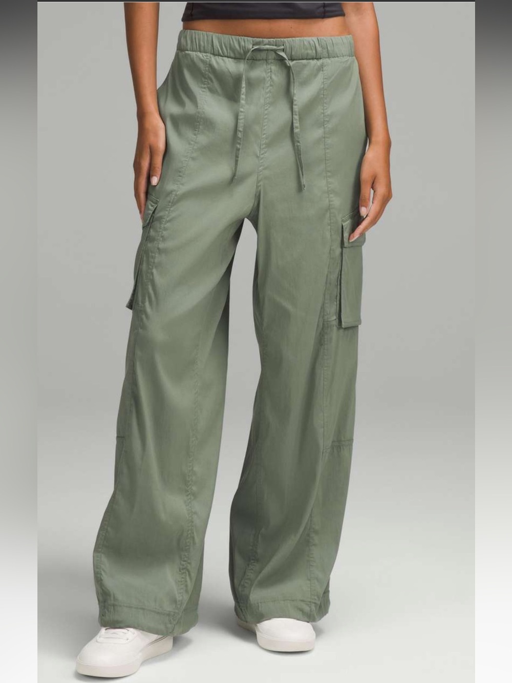 Lululemon Lightweight Adjustable Mid-Rise Cargo Pant Size XS